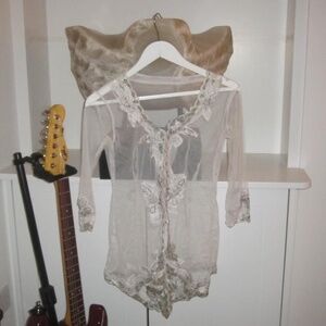 Women's White and Cream Blouse
